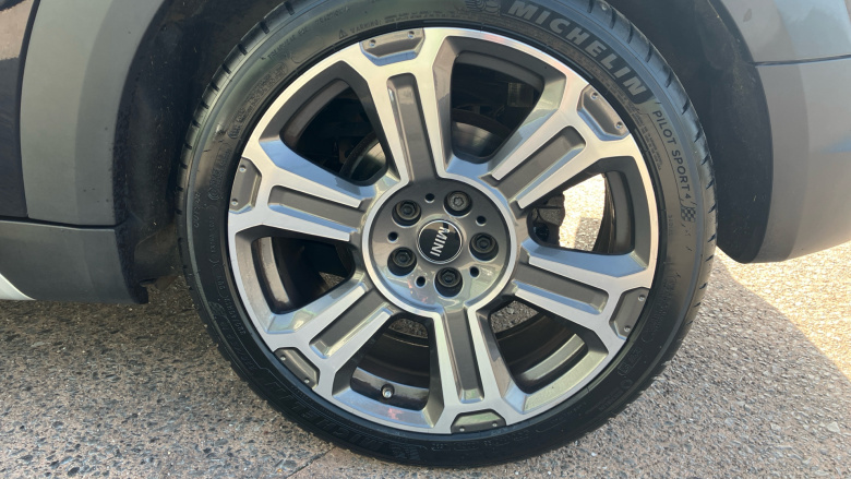 MINI Countryman 2.0 Cooper S Exclusive ALL4 5dr Auto Petrol Hatchback